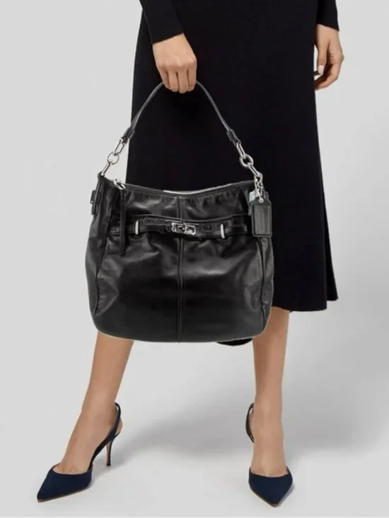 Coach Chelsea Ashlyn Hobo Black Leather in Excellent Condition - Picture 3 of 8